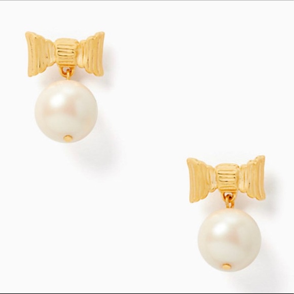 NWT Kate Spade New York All Wrapped Up in Pearls Drop Earrings - Picture 1 of 7